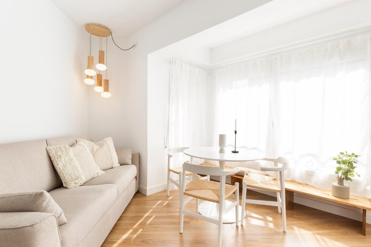 Wow Apartments By Olala Homes L’Hospitalet de Llobregat Exterior foto